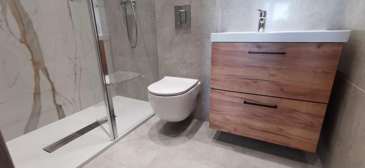 Wow Flou Przystan Letnica Apartamenty 700M Plaza Danzig Exterior foto